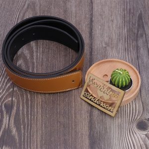 UnusualStandout #53 Custom Name Belt